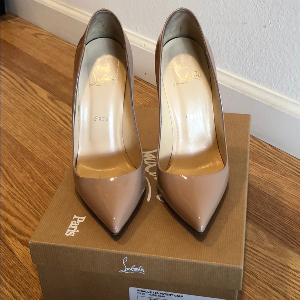 Christian Louboutin Pigalle 120 nude patent heels